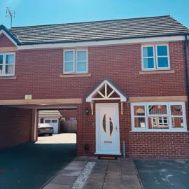 Walk to City Centre I Free Parking I Luxury Ensuite I Private New Estate, hotel en Parkside