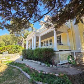 Hobbs House, hotel v mestu Raton