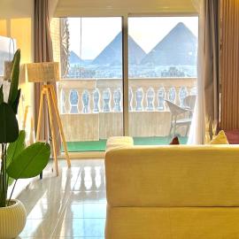 Pyramids View1 Apartment