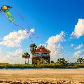 New Beachfront Luxe, Ocean Views, Private beach access, Hot tub, Firepit, Slide