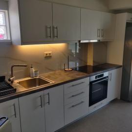 Fyki sea view apartment, hotel in Vlikhon