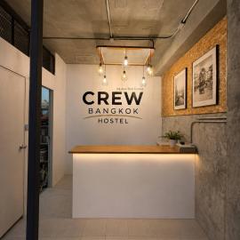 Crew Bangkok Hostel Cozy Anime Theme Balcony