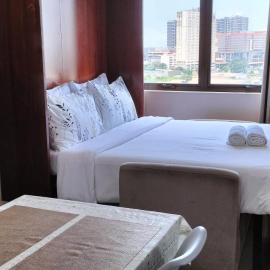 Cozy33 The Persimmon Studio, Near Airport, SM, Ayala, Cebu Business Park, Cebu IT Park