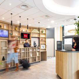 मार्सैय में, होटल ibis Marseille Centre Euromed
