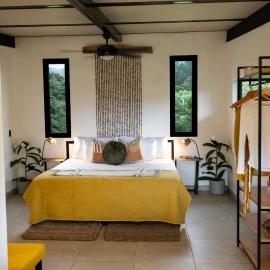 Somni Hill, hotel di Torio