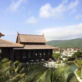Pullman Sanya Yalong Bay Villas & Resort, hótel í Sanya