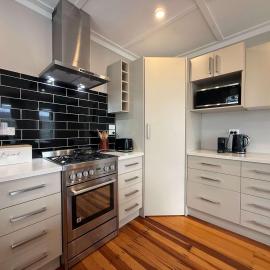 Maison Millie - Central Pet-Friendly Sleeps 4