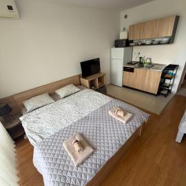 Lovely bright studio on Sunny Beach
