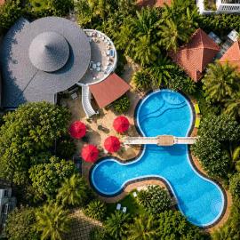 Sashas Holiday Village, hotell i Vagator