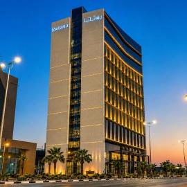 Rotana Corniche, hotel en Dammam