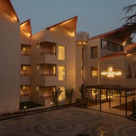 Hotel Arif Castle, Nainital, hotel in Nainital