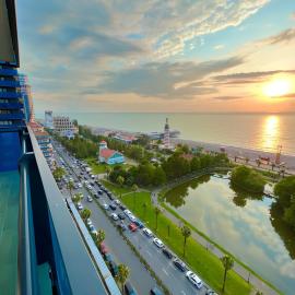 ORBI CITY - City Center Apartments، فندق في باتومي
