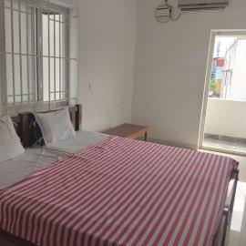Meenatchi Hotel and Residency、Alānduraiのホテル