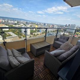 City-View stay near Nivy & Downtown, hotel v mestu Trnávka
