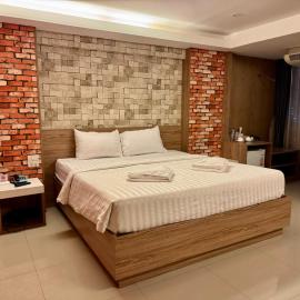 Nava Grand, hotel a Ban Talat Rangsit