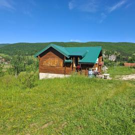 Mateva vikendica, hotel i Berane