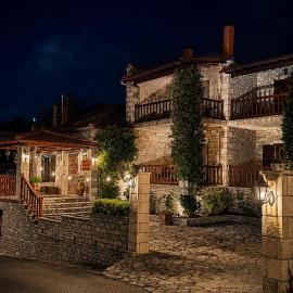 Village Inn, hotell sihtkohas Áno Khóra