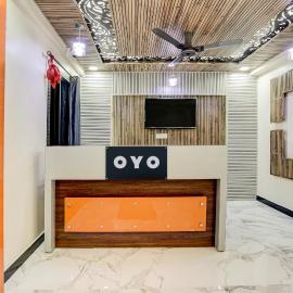 Hotel O Swagatam: Khāpri şehrinde bir otel