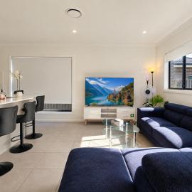 Relaxing Two-Level Retreat in Austral, NSW, hotel em Austral