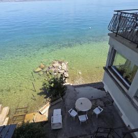Lugrin में, होटल La karabane de Clément au bord du lac