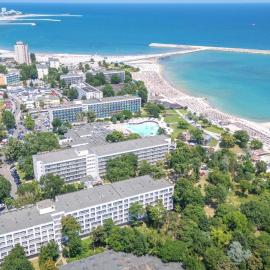 Hotel Semiramis, hotell sihtkohas Saturn