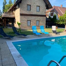 Apartmenthaus Claudia, Hotel in Zamárdi