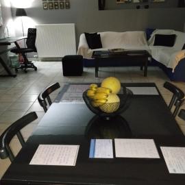 KAREL HOYSE Where nature meets the white Mountains: Karés şehrinde bir otel