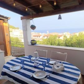 Casa Azzurra con vista Mare, hotel in Ustica