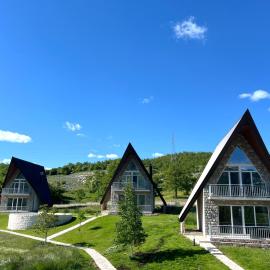 Monte Escape Village, hotel a Šavnik