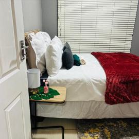 Comfortable 2 bedroom house at Protea North Ext 1