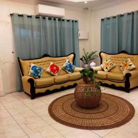 Bright & Spacious Stay in the Heart of Town, ξενοδοχείο σε Compostela