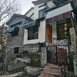 Naqvi House