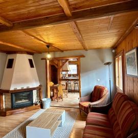Appartement L'argentiere la bessée, hotel in LʼArgentière-la-Bessée