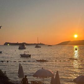 Luštica Stone Villa by V&J - Historic House with Exclusive Beachfront Sunbeds
