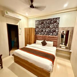 RAJ by Vaishno MIles, hotell sihtkohas Haridwār