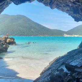 Apart-Hotel Golden Lake 2, hotel in Arraial do Cabo