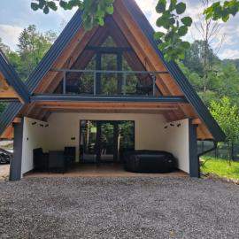 River Zen House、Šipovoのホテル