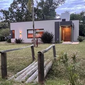 La casa del puente, hotel Verónica városában