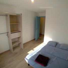 chambre en colocation dans appartement proche Strasbourg, hotelli kohteessa Fegersheim