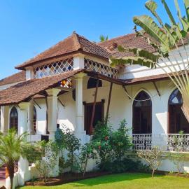 VILLA LOU GOA Heritage House 1903 Exclusive Use of Villa and Pool