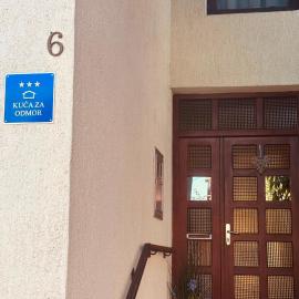 Kuća za odmor MEDUNIĆ, hotel in Gospić