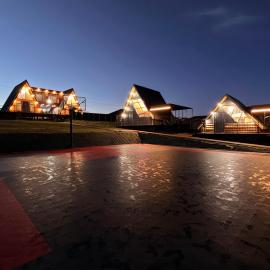 Erdenet A-Frame Houses, Hotel in Erdenet