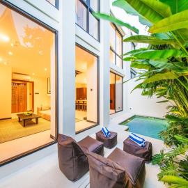 Villa Lily 4 - 2BR Private Pool in Pererenan, Hotel in Canggu