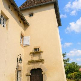 The Tower - A Historic & Unusual Medieval Suite