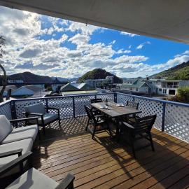 Comfy Haven in the Heart of Picton