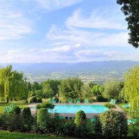 Villa Campestri Olive Oil Resort, hotel Vicchióban