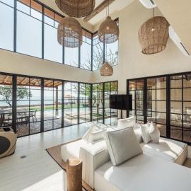 Ultra Luxury Beachfront 5 Bedrooms Pool Villa, hotel a HHQ