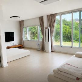 쉼 스테이, 225, Hotel in Hwalsŏng