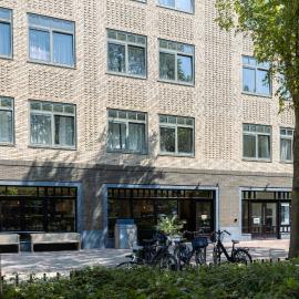 Forest Hotel، فندق في دن هيلدر