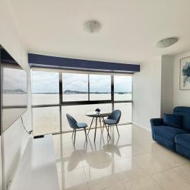 Suite premium con vista al río, piscina y gym RF1-406